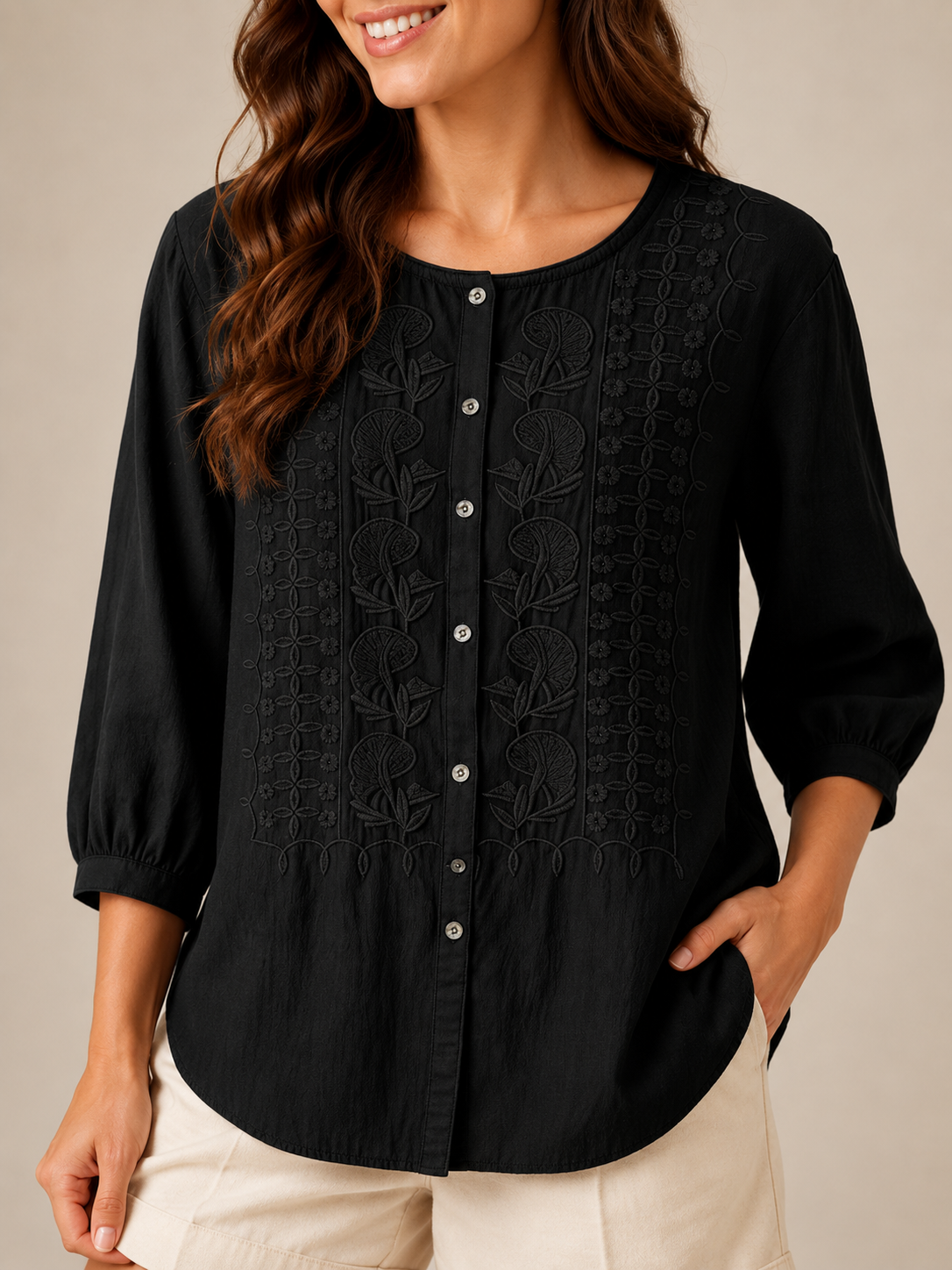 Sorevella - Dames Blouse Met Borduurdetails En Knoopsluiting