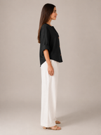 Sévrelle - Dames Blouse Met Split-hals En Grote Knopen