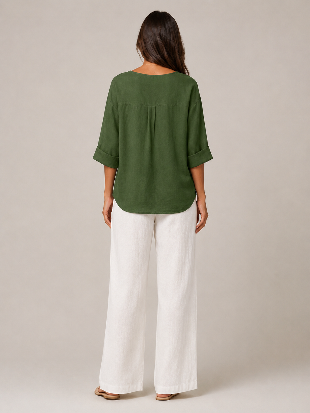 Sévrelle - Dames Blouse Met Split-hals En Grote Knopen