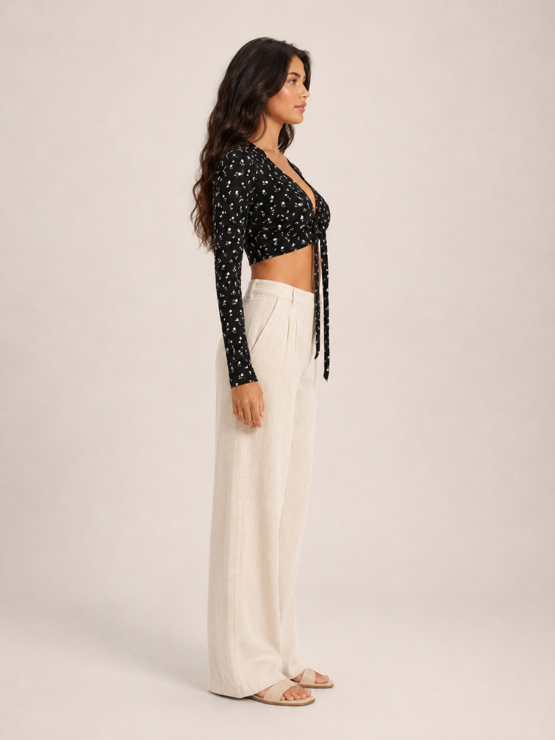 Tobienne - Dames Croptop Met Striksluiting En V-Hals