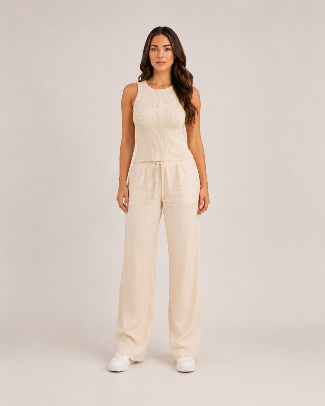 Kavelle - Mouwloze Ribtop Met Ronde Hals