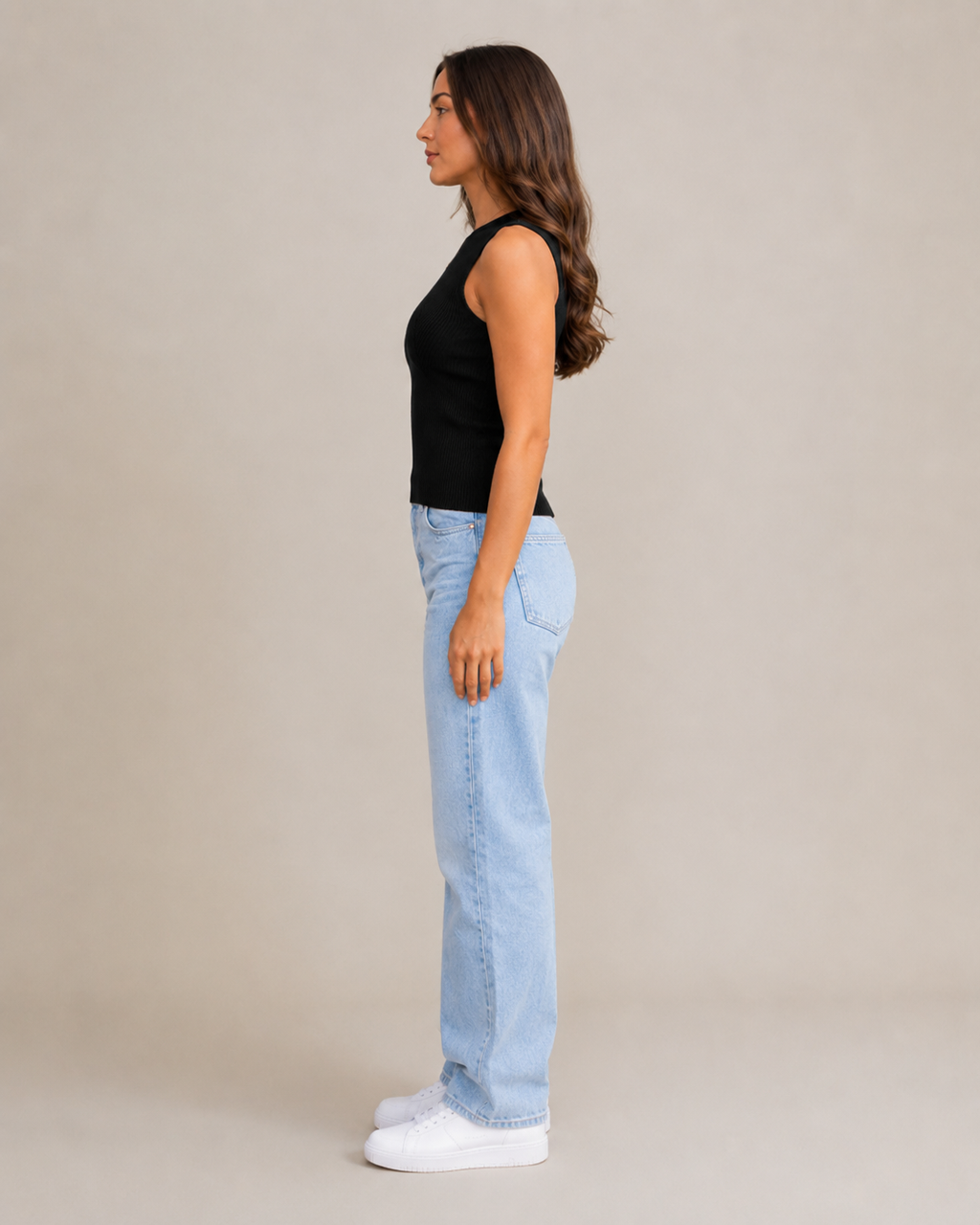 Kavelle - Mouwloze Ribtop Met Ronde Hals