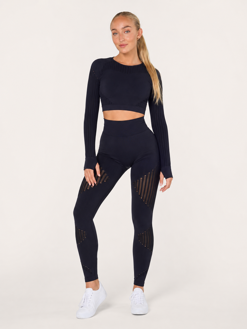 Kylia - Naadloze Sportset Met Legging En Mesh-Details