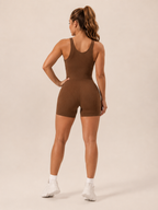 Kira - Naadloze Yoga Jumpsuit Met Ribstructuur En Gevoerde Bandjes