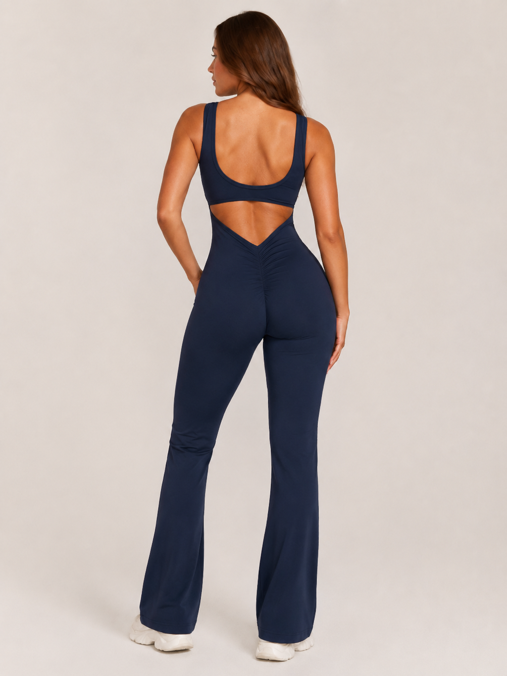 Kessia - Flared Sport Jumpsuit Met Open Rug