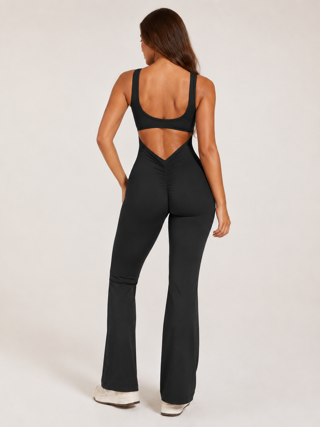 Kessia - Flared Sport Jumpsuit Met Open Rug