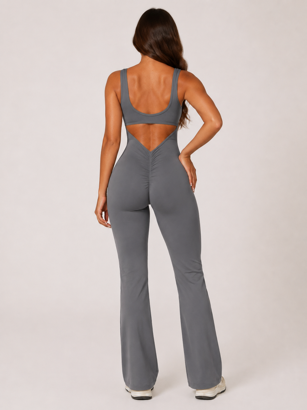 Kessia - Flared Sport Jumpsuit Met Open Rug