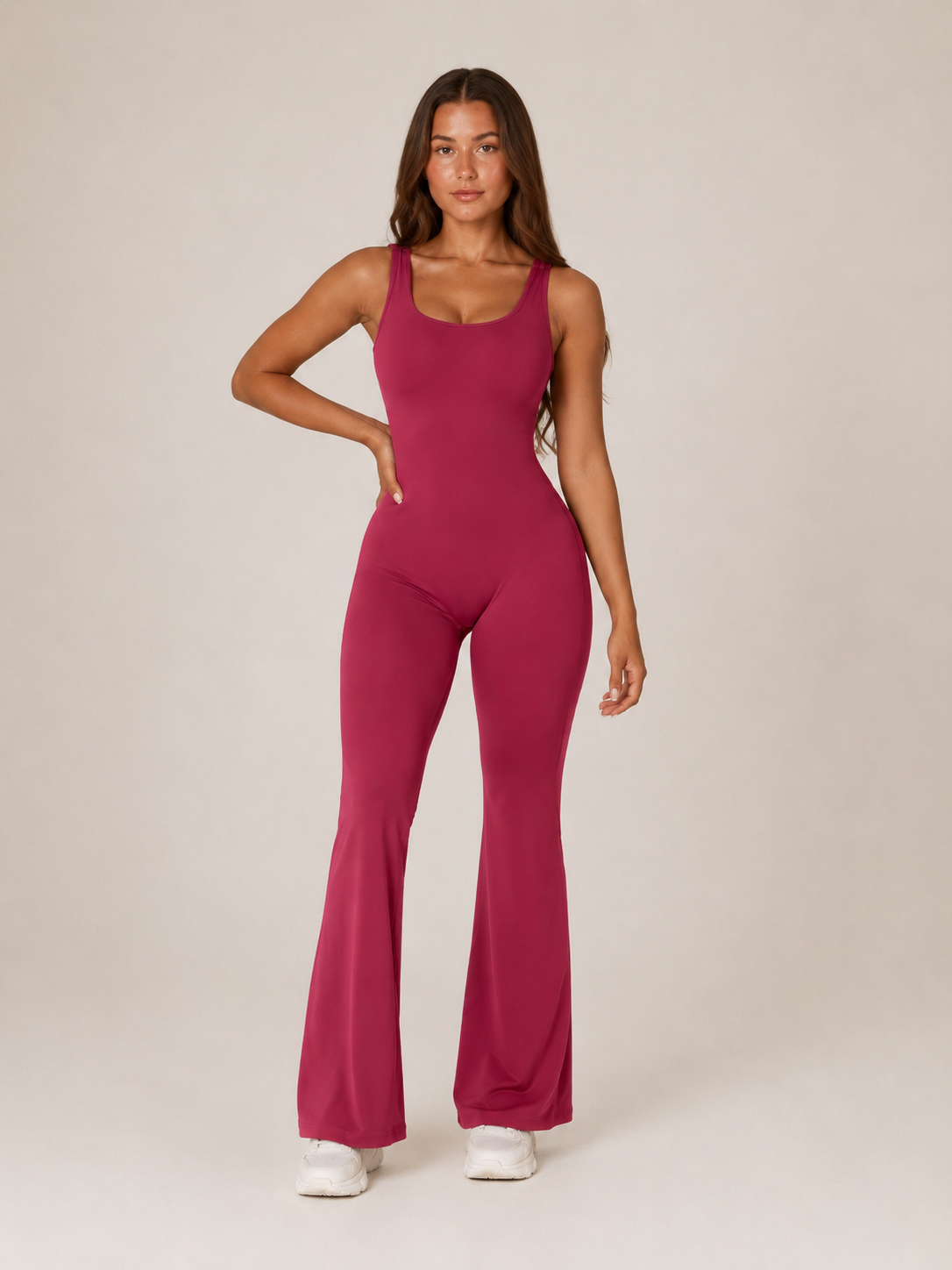 Kessia - Flared Sport Jumpsuit Met Open Rug