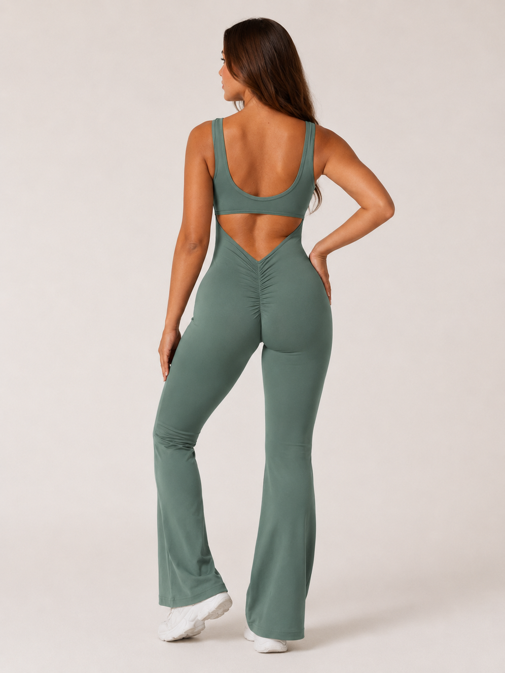 Kessia - Flared Sport Jumpsuit Met Open Rug