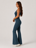 Kessia - Flared Sport Jumpsuit Met Open Rug