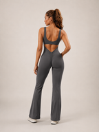 Kessia - Flared Sport Jumpsuit Met Open Rug