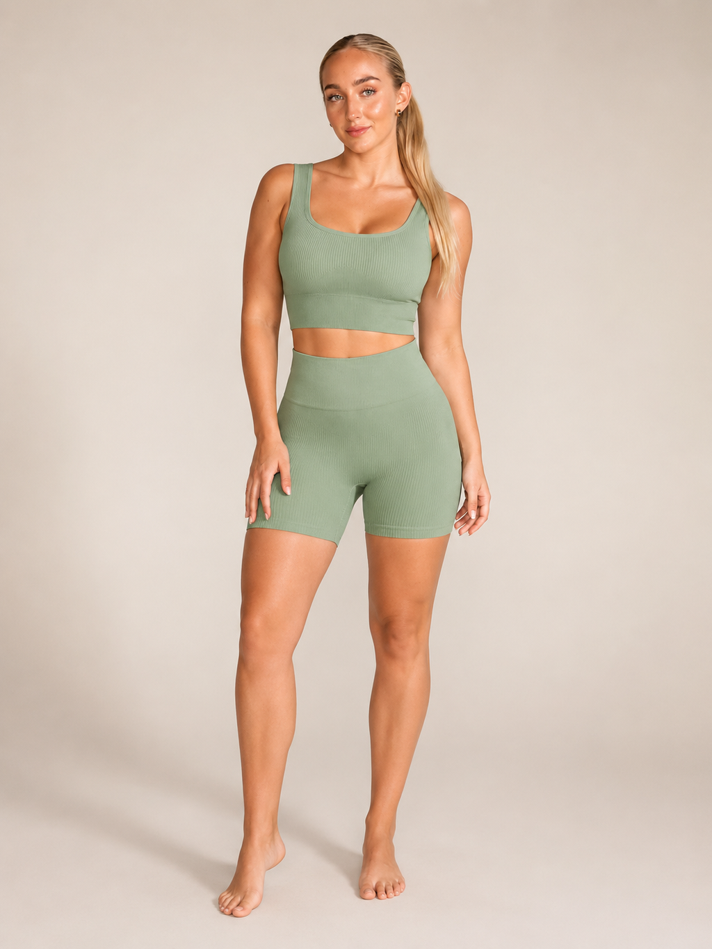 Kelia - Naadloze Sportset Met Shorts
