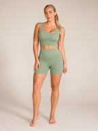 Kelia - Naadloze Sportset Met Shorts