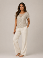 Sorelyne - Dames Top Met Kanten Halsdetail En Korte Mouwen