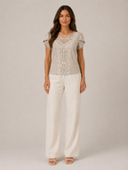 Sorelyne - Dames Top Met Kanten Halsdetail En Korte Mouwen