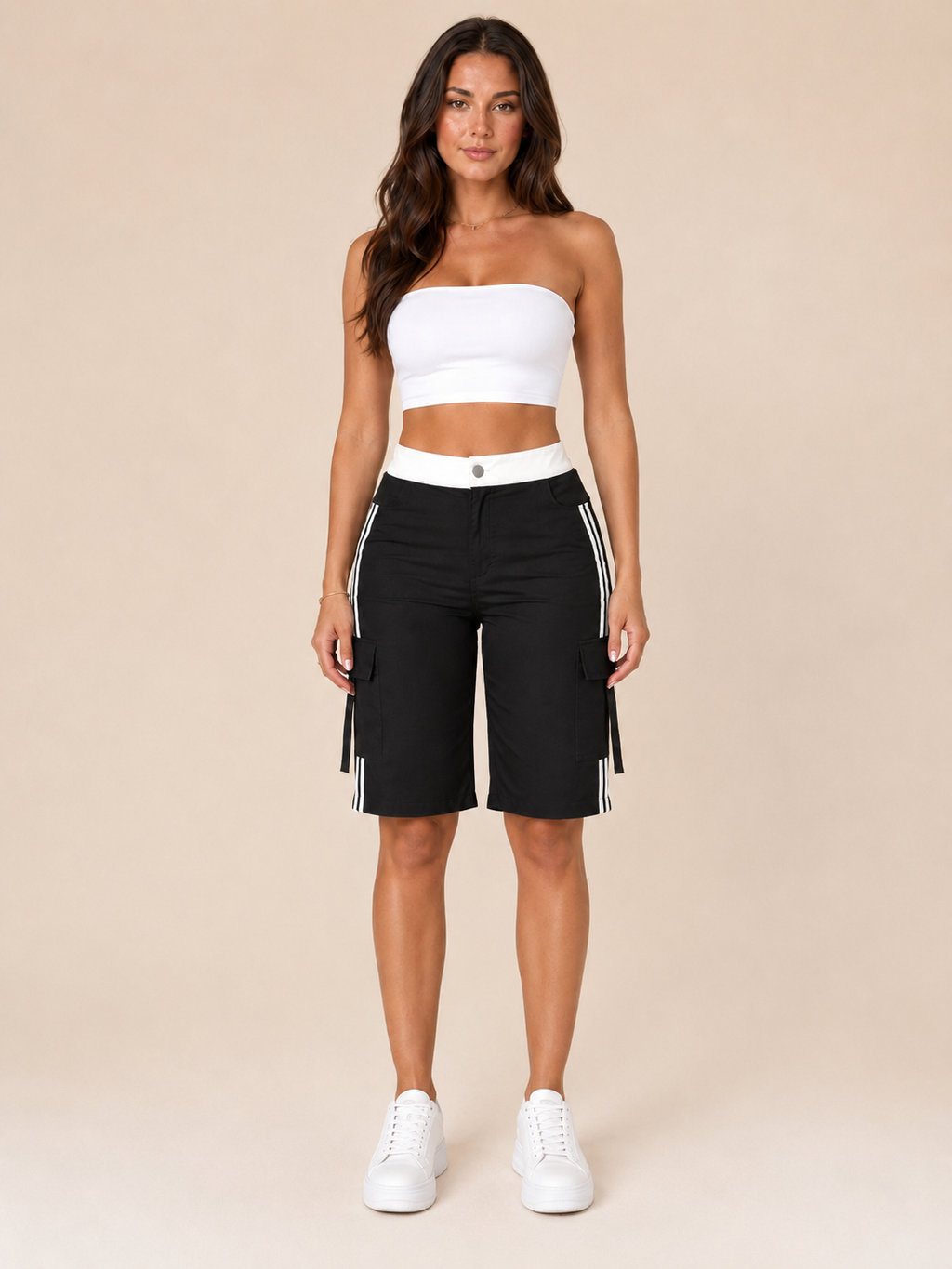 Tanique - Dames Cargobermudashort Met Contrasterende Tailleband En Klepzakken