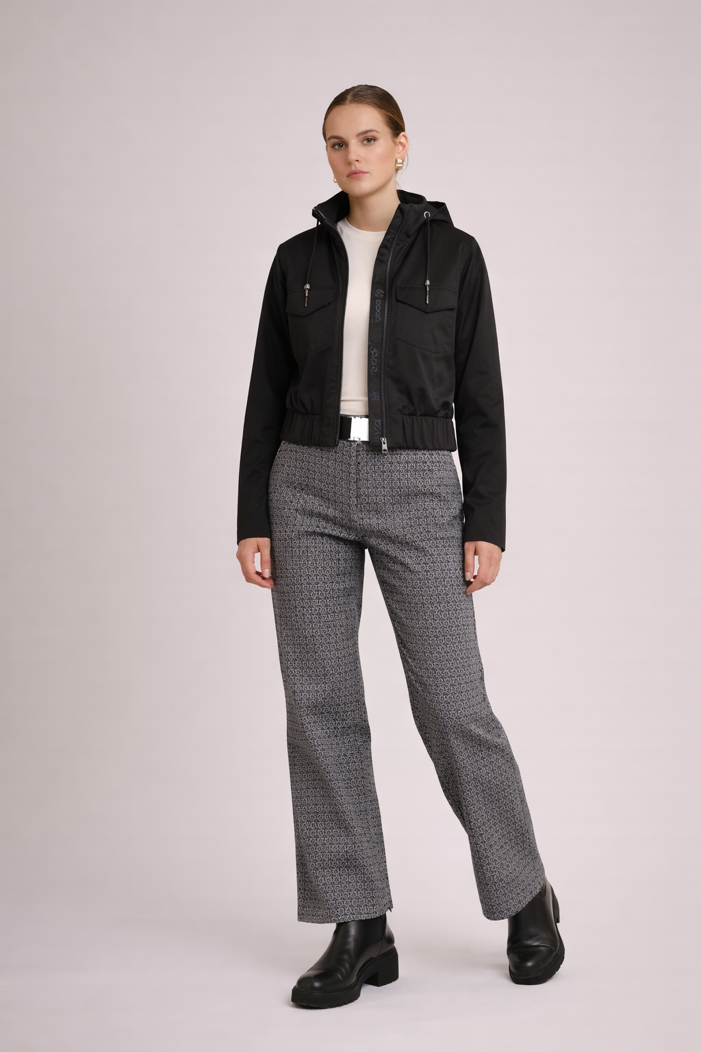 Evi Dames Jas – Korte Jas Met Borstzakken