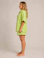 Undine - Dames Tweedelige Set Met Knoopdetails En Wijde Short