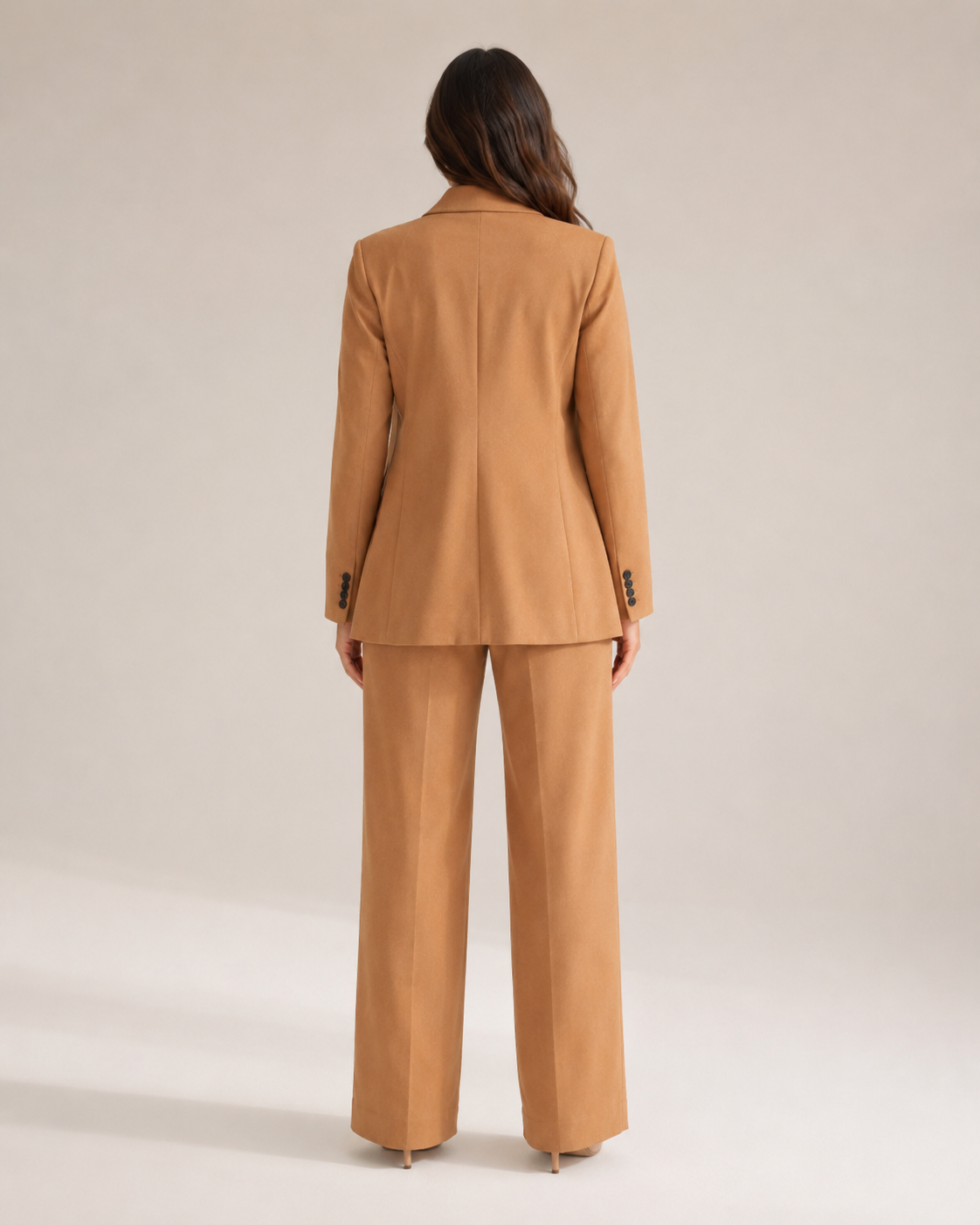 Nadine - Damespak Met Slim Fit Blazer En Rechte Broek