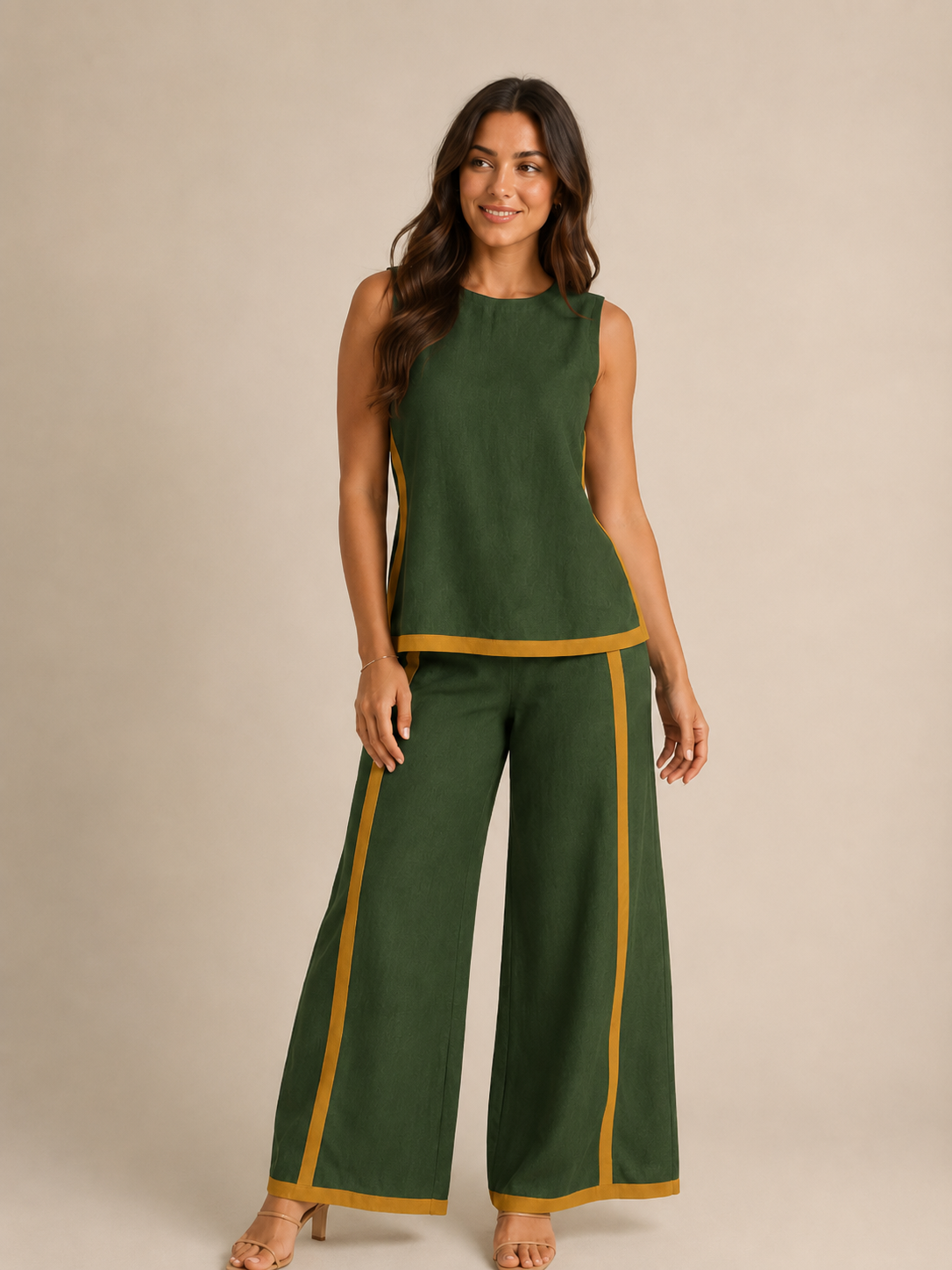 Ursina - Tweedelige damesset met mouwloze top, contrasterende biezen en wijde broek
