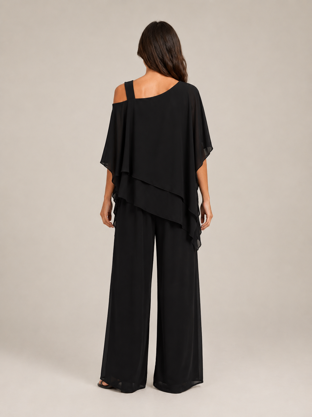 Umeko - Dames Tweedelige Set Met Asymmetrische Top En Rechte Broek