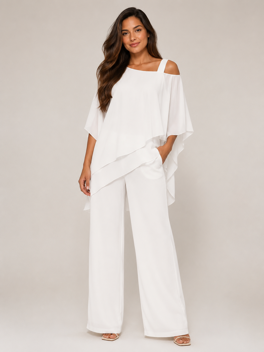 Umeko - Tweedelige damesset met asymmetrische top en rechte broek