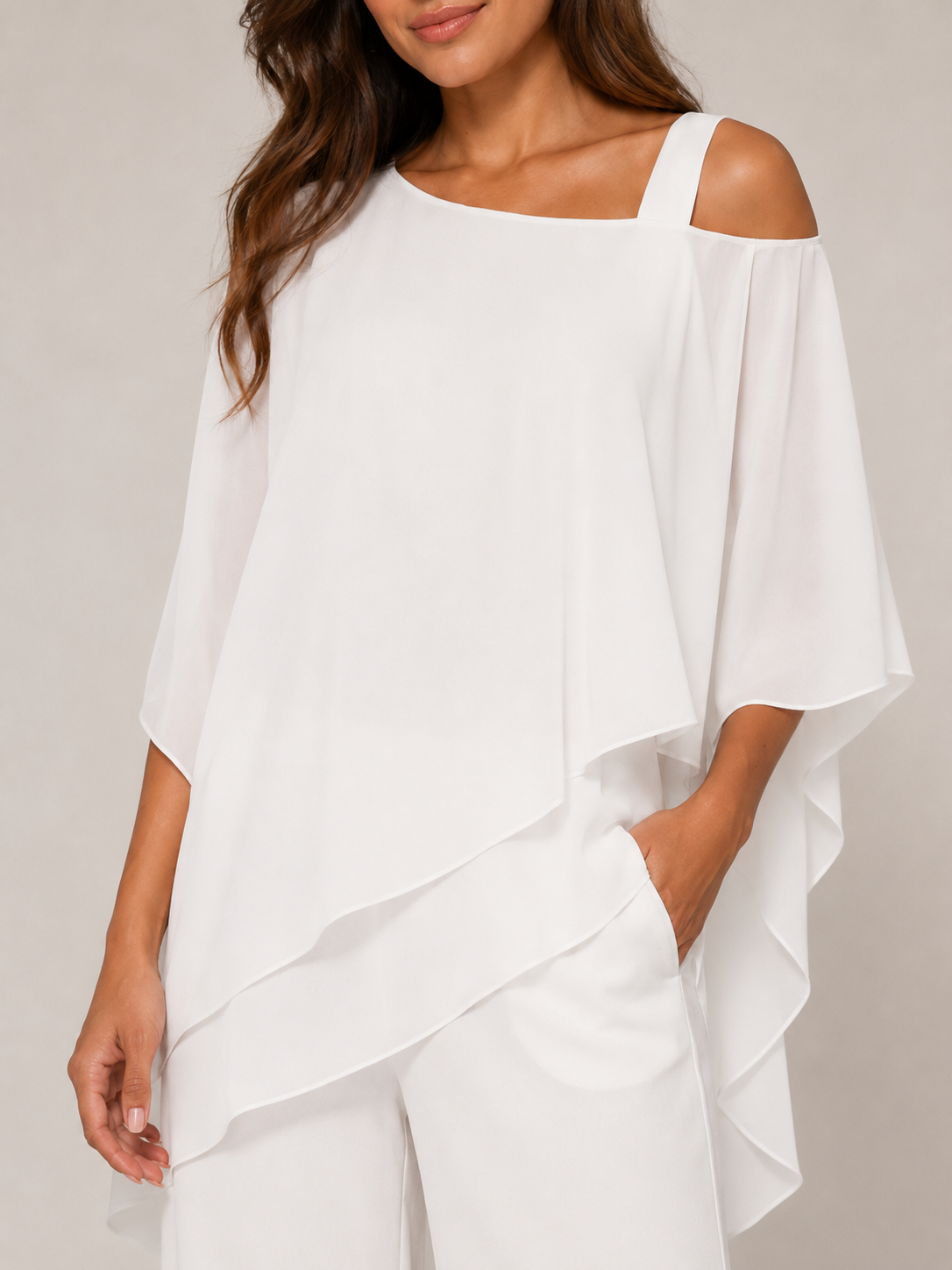 Umeko - Dames Tweedelige Set Met Asymmetrische Top En Rechte Broek