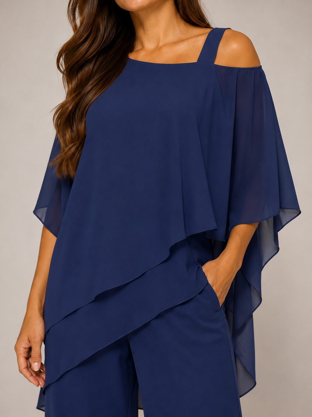 Umeko - Dames Tweedelige Set Met Asymmetrische Top En Rechte Broek