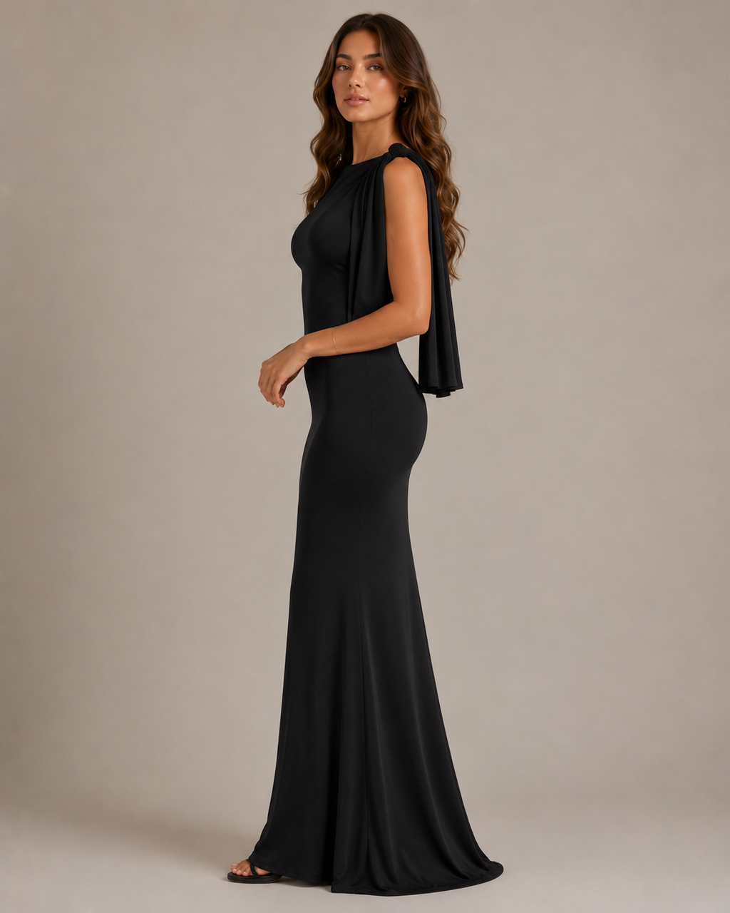Lucinda - Satijnen One-Shoulder Avondjurk Met Strikdetail
