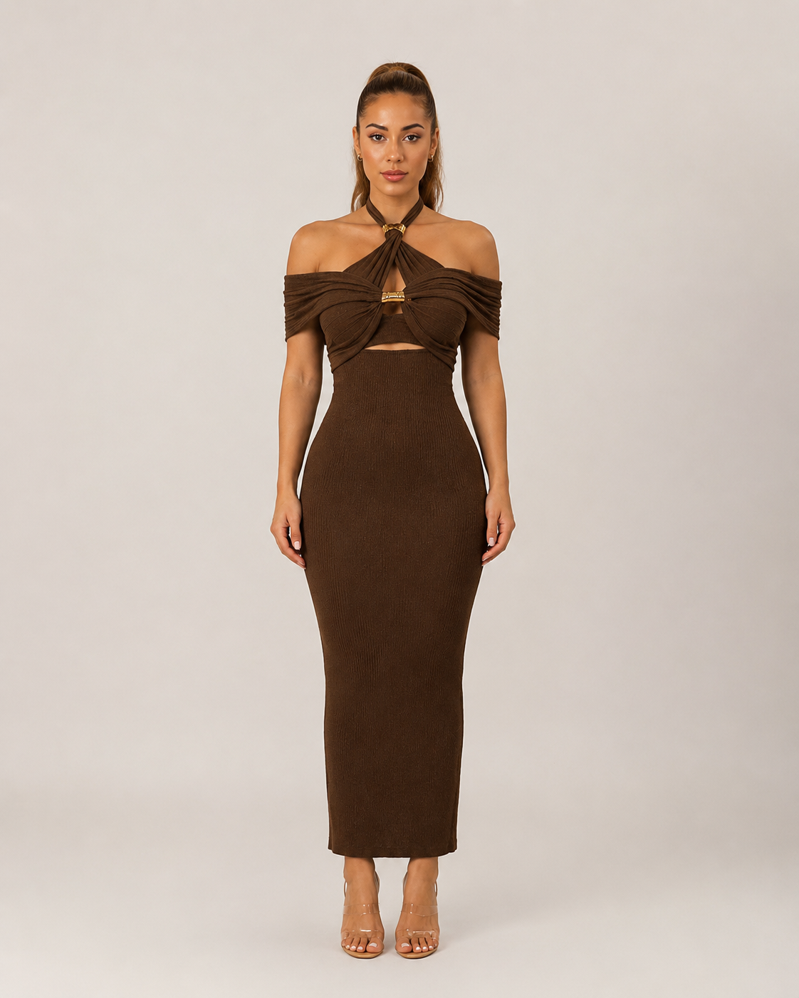 Liora - Zwarte Avondjurk Met Cut-Outs En Gouden Accenten