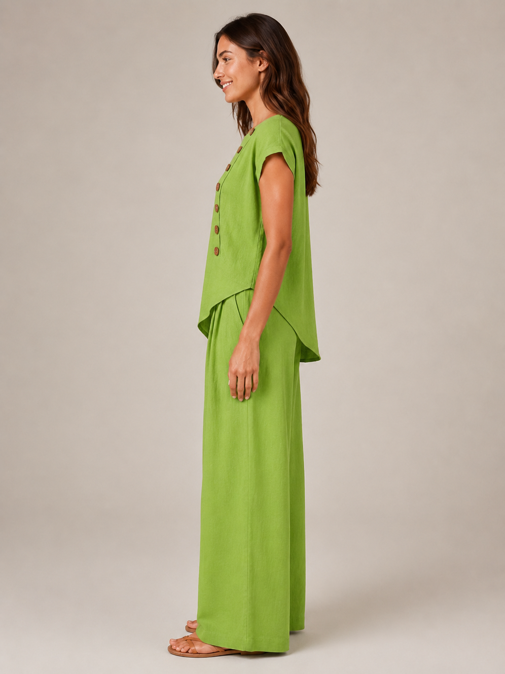 Urmila - Dames Tweedelige Set Met Asymmetrische Knoopdetails En Wijde Broek