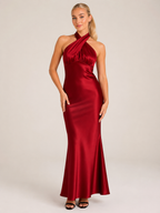 Leonora - Halter Avondjurk Met Open Rug Voor Gala