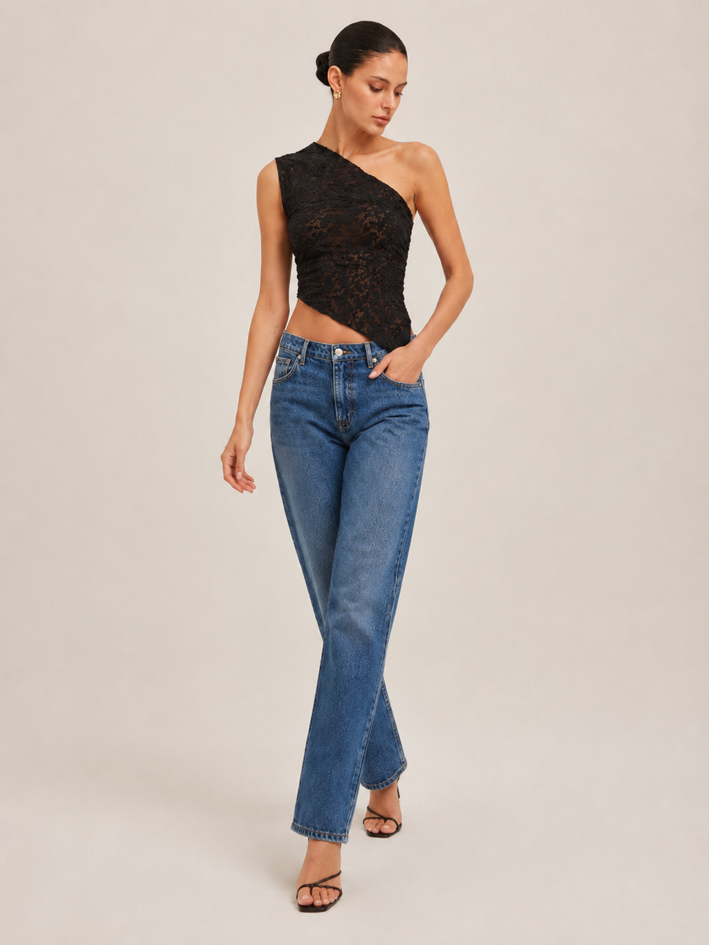 Priska - Dames One-Shoulder Top Met Kantdetails