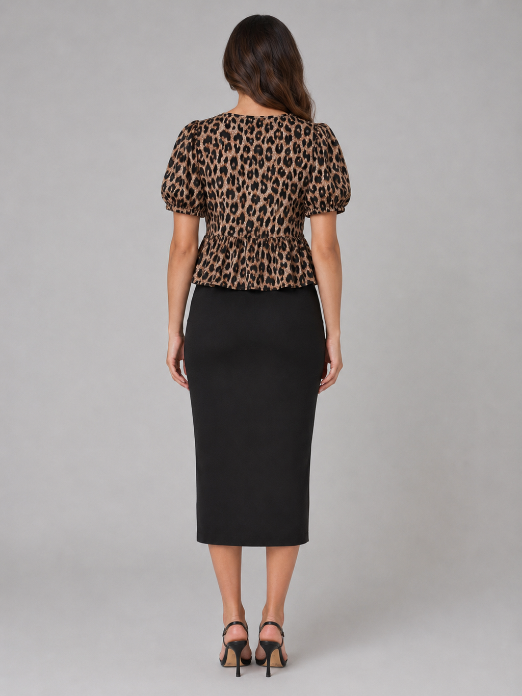 Paulette - Dames Crop Top Met Luipaardprint En Ruches