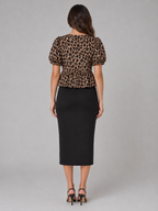 Paulette - Dames Crop Top Met Luipaardprint En Ruches