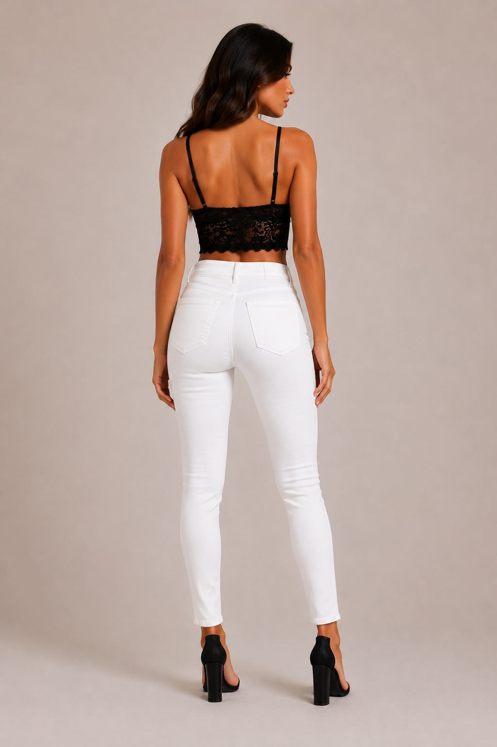 Pleuni - Dames Kanten Cropped Top Met V-Hals En Bloemenprint