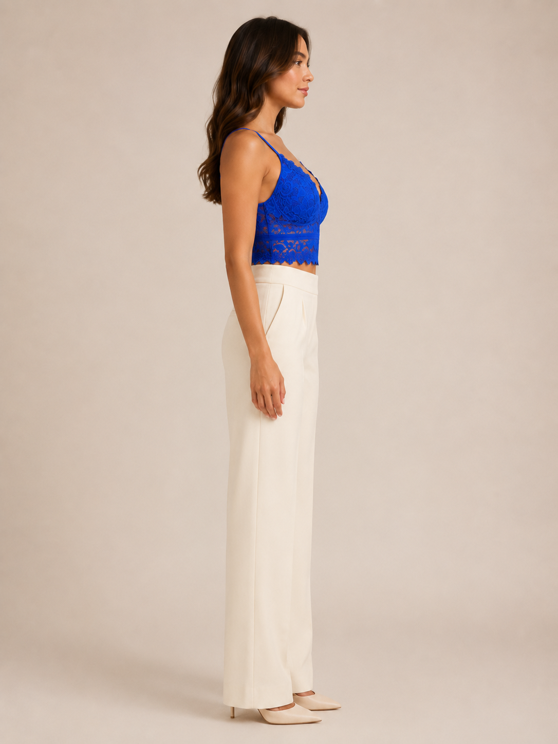 Pleuni - Dames Kanten Cropped Top Met V-Hals En Bloemenprint