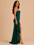 Leontine - Strapless avondjurk met hoge split