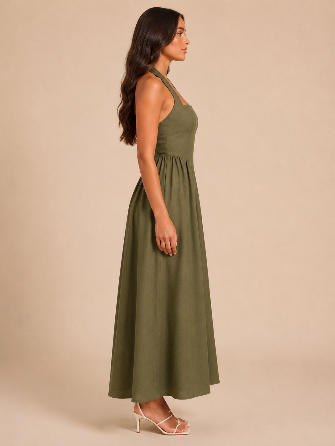 Laurine - Halter maxi-jurk met open rug en A-lijn