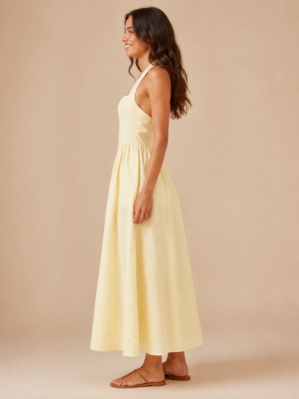 Laurine - Halter maxi-jurk met open rug en A-lijn