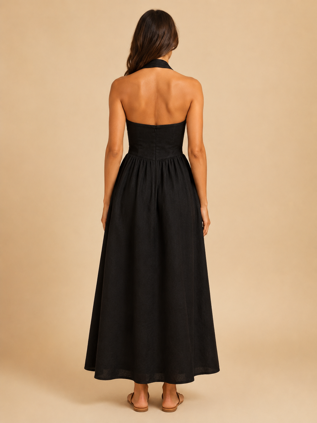 Laurine - Halter maxi-jurk met open rug en A-lijn
