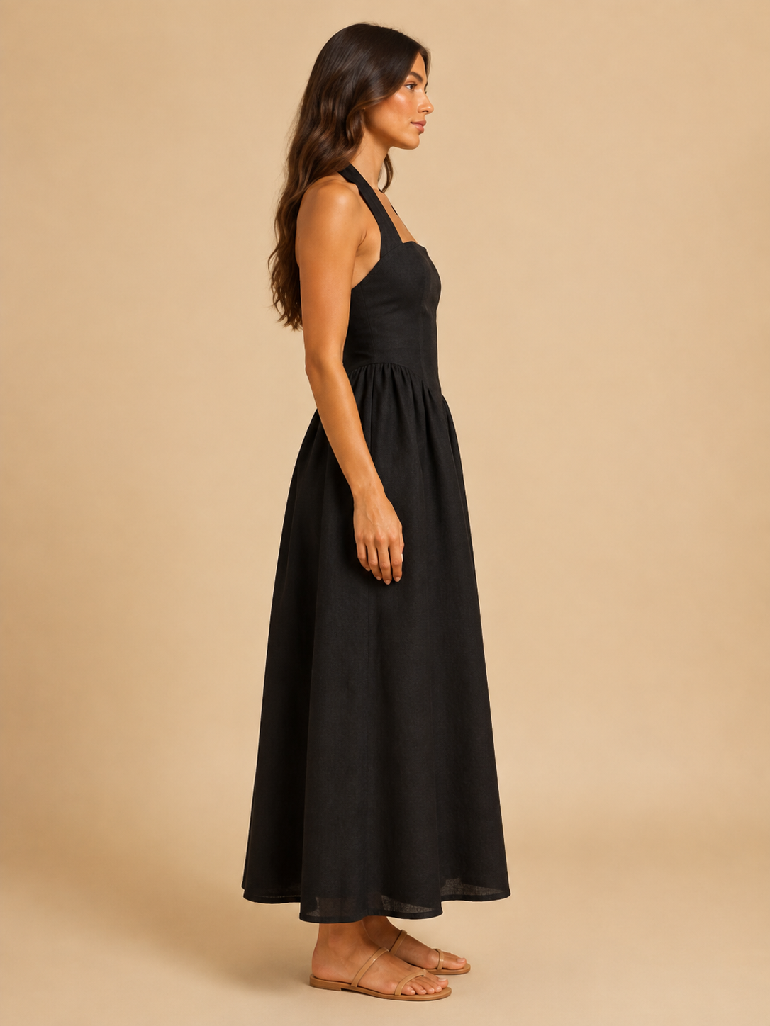Laurine - Halter maxi-jurk met open rug en A-lijn