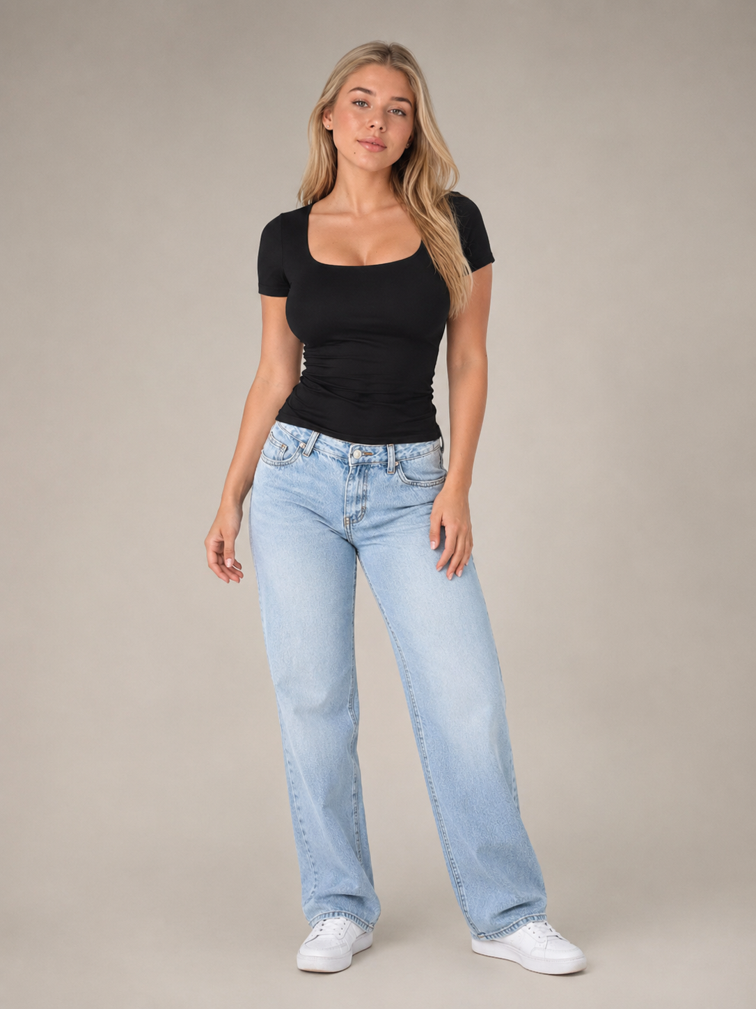 Ivara - Slim Fit Dames T-shirt Met U-hals