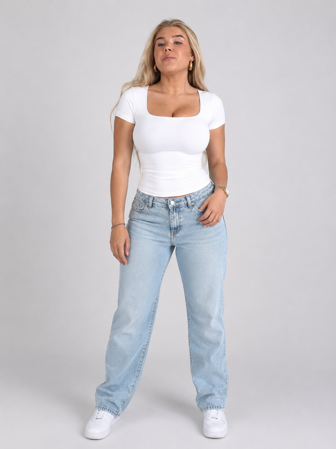 Ivara - Slim Fit Dames T-shirt Met U-hals