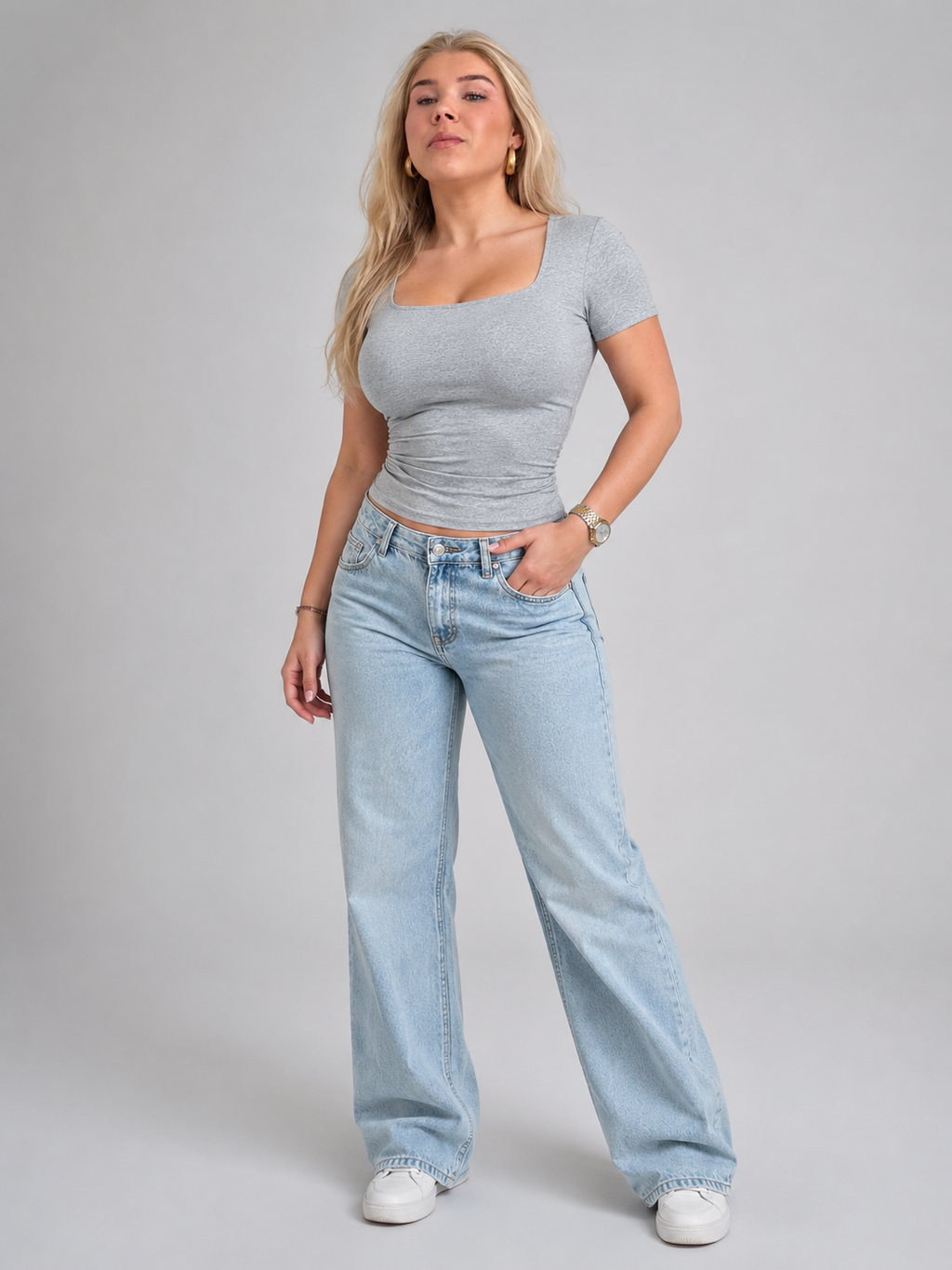Ivara - Slim Fit Dames T-shirt Met U-hals