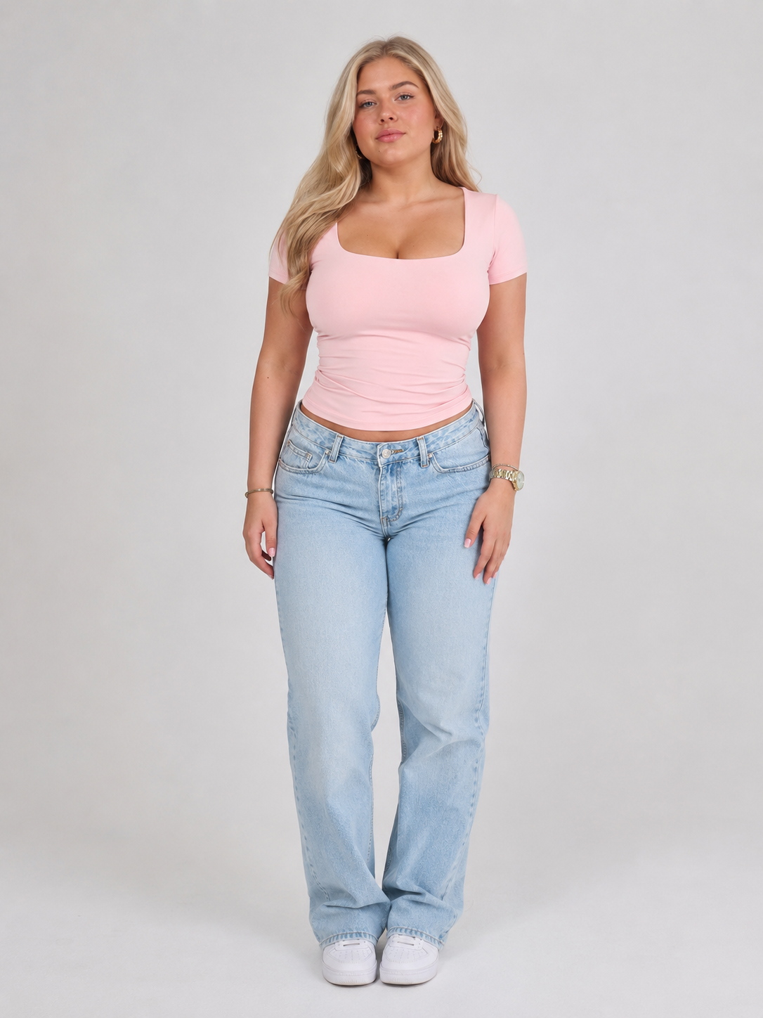 Ivara - Slim Fit Dames T-shirt Met U-hals