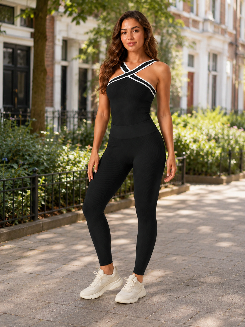 Philippa - Dames Cross Halter Top