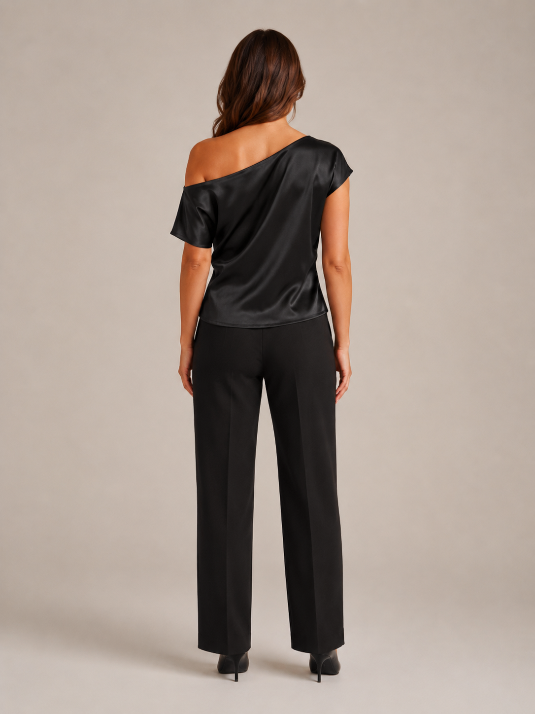 Kylena - Groene Top met Asymmetrische Halslijn