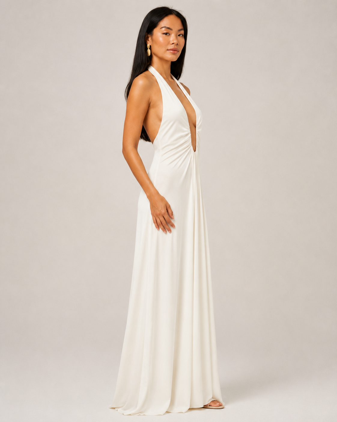 Lucille - Halter Maxi-jurk Met Diepe Halslijn En A-lijn Rok