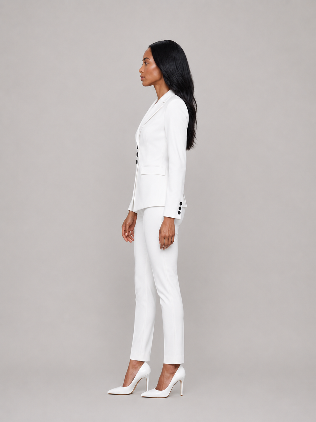 Yolara - dames pak met blazer en rechte broek, getailleerd model
